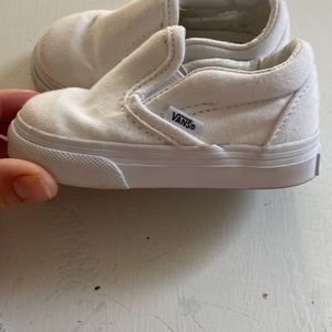 Toddler White vans 4c